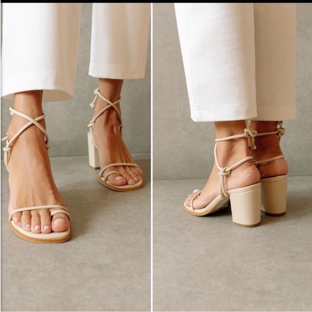 ALOHAS Cream Strappy Heels